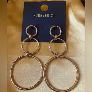 Forever 21 gold dangle hoop earrings